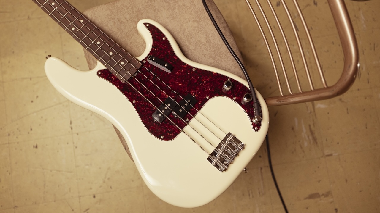 Vintera II '60s Precision Bass